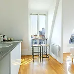 Studio Lumineux Confortable Alesia Montparnasse
