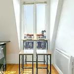 Studio Lumineux Confortable Alesia Montparnasse